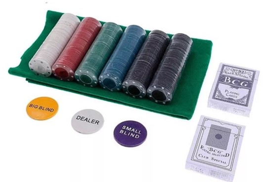 Set De Poker Chips 300 Fichas + Cartas + Paño + Caja De Metal - ME-243 - Imagen 3